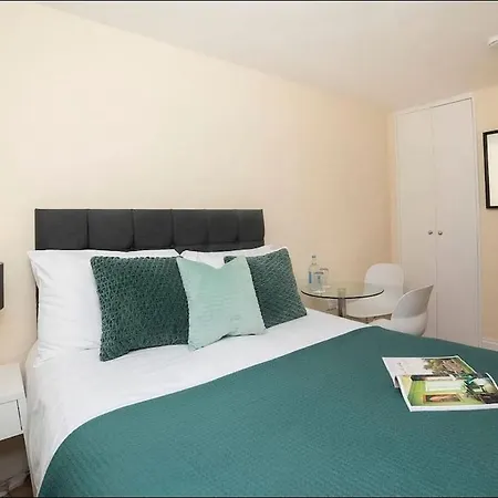 Lora Modern Apartamento Apartman